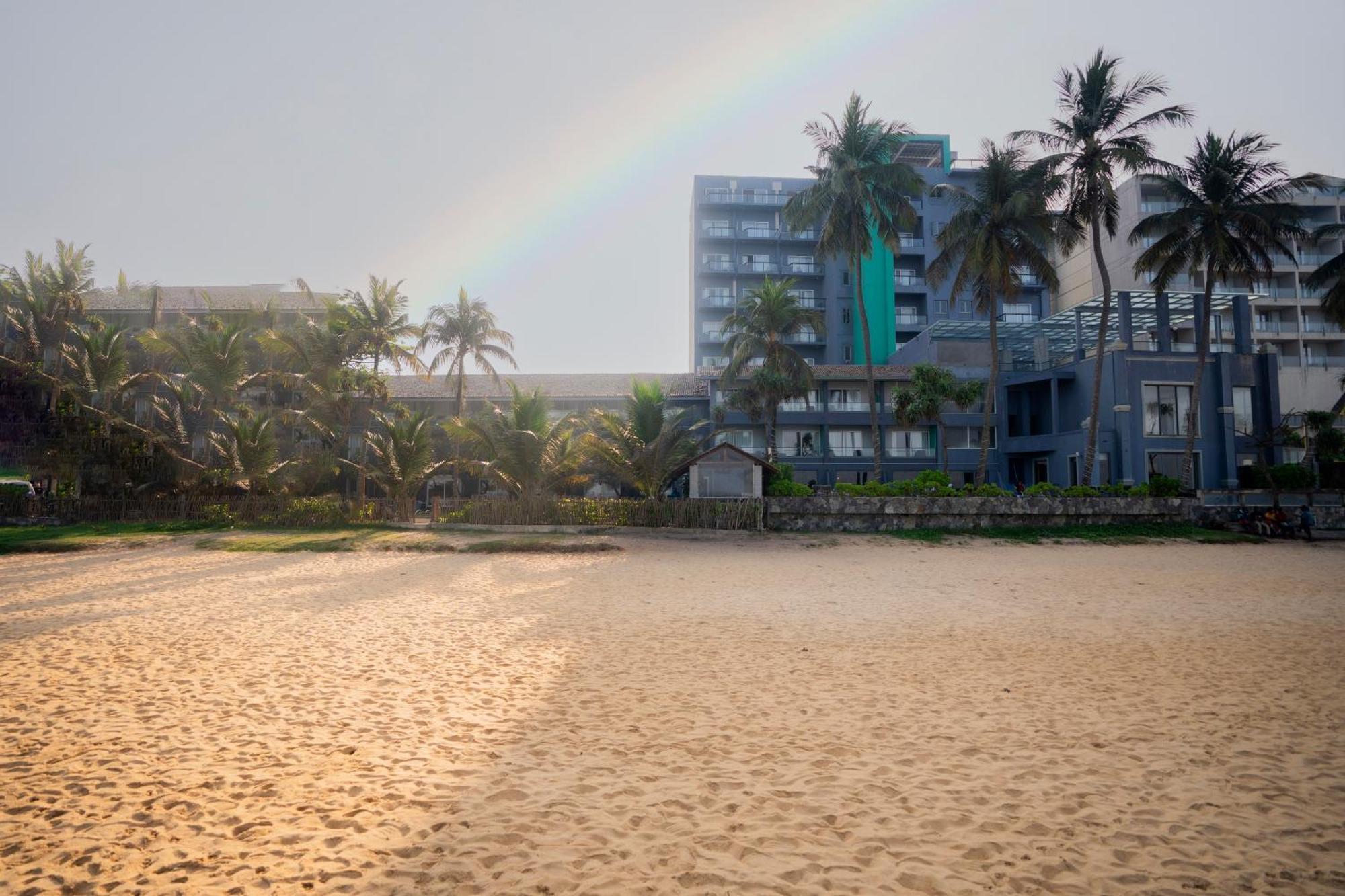 Earl'S Regent Negombo 호텔 외부 사진
