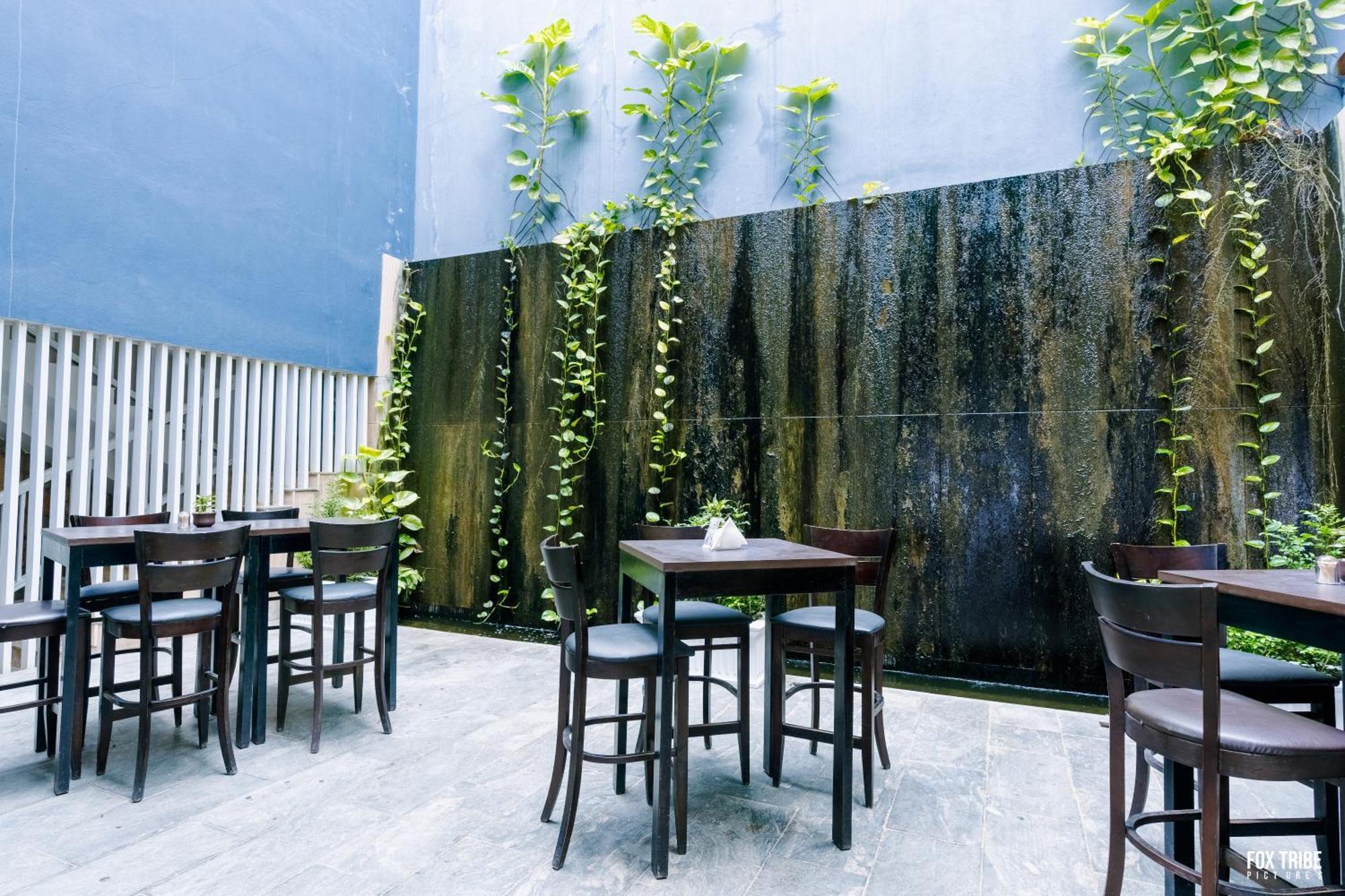Earl'S Regent Negombo 호텔 외부 사진