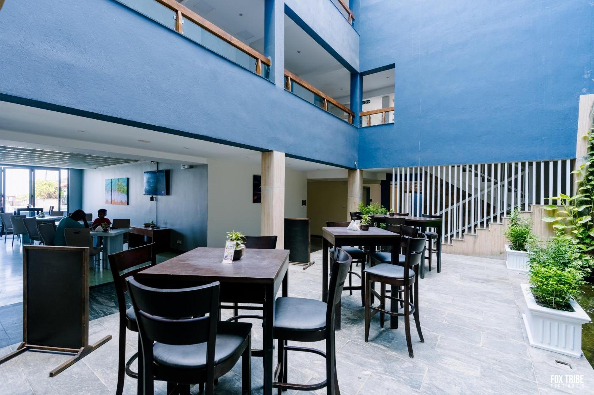 Earl'S Regent Negombo 호텔 외부 사진